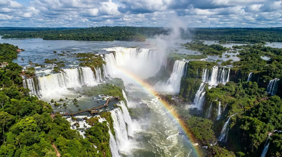 Iguazú Falls, one of our guided tour destinations